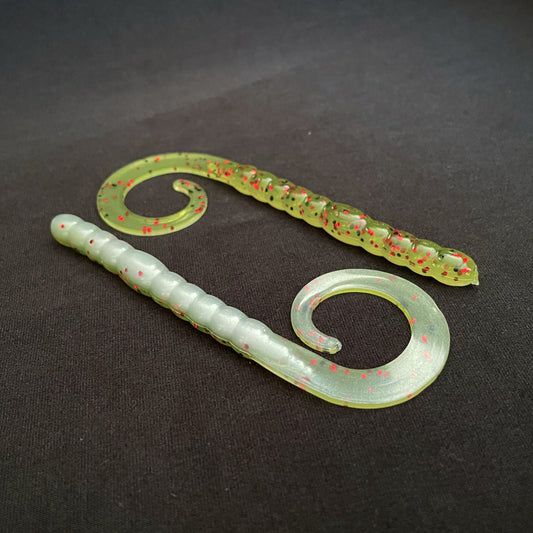 7.5" Ribbon Tail Worm / 8 pack
