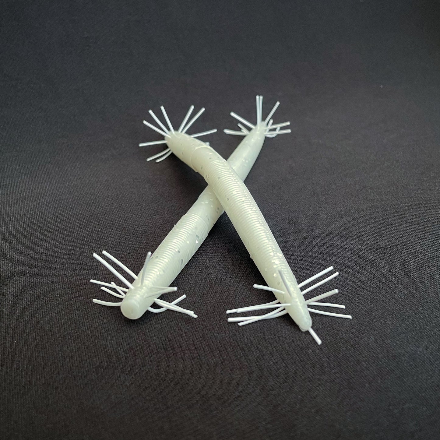 Whiplash Worm / 6 pack