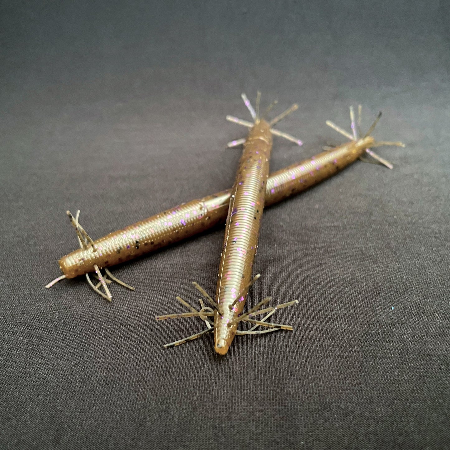 Whiplash Worm / 6 pack